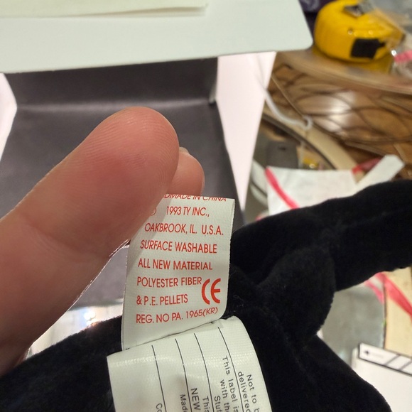 Ty Beanie Baby Daisy Cow 1994 Plush w Tag Protector - Picture 5 of 7